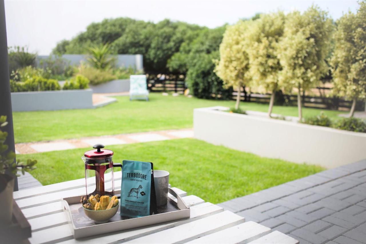 Three Feathers Cottages Langebaan Exterior foto
