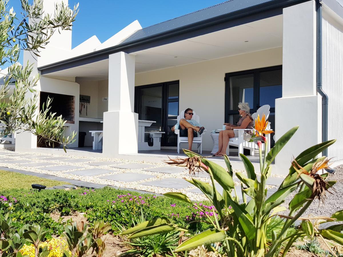 Three Feathers Cottages Langebaan Exterior foto