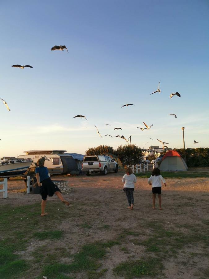 Three Feathers Cottages Langebaan Exterior foto